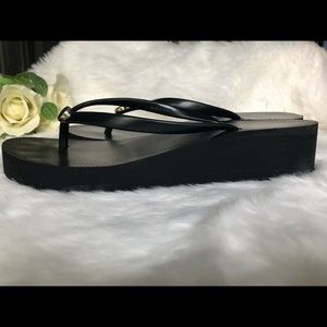 Tory Burch Black Flip Flop Wedge size 8